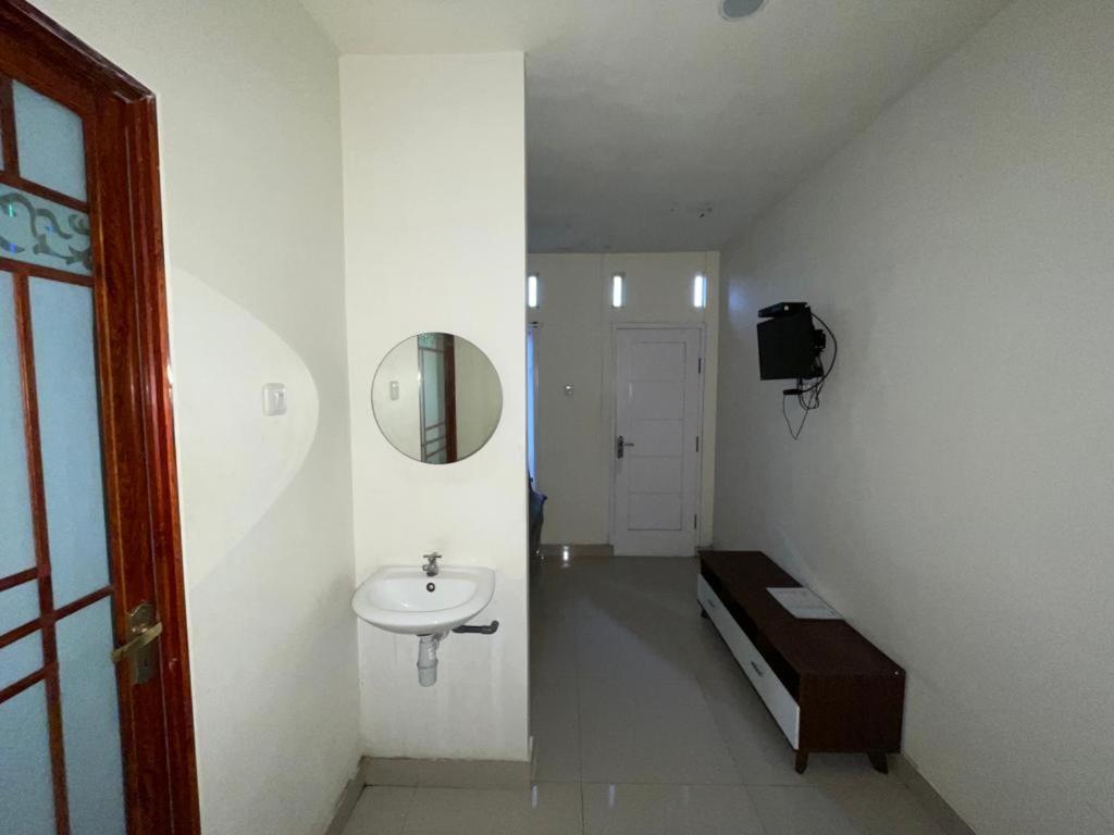 פרובולינגו Bromo Semesta Guesthouse מראה חיצוני תמונה