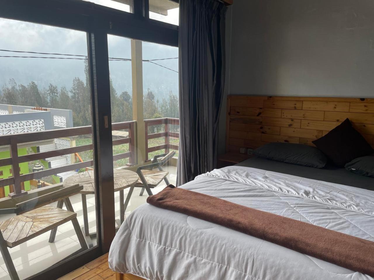 פרובולינגו Bromo Semesta Guesthouse מראה חיצוני תמונה